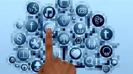 Social Media Foto: Bild von Gerd Altmann auf Pixabay